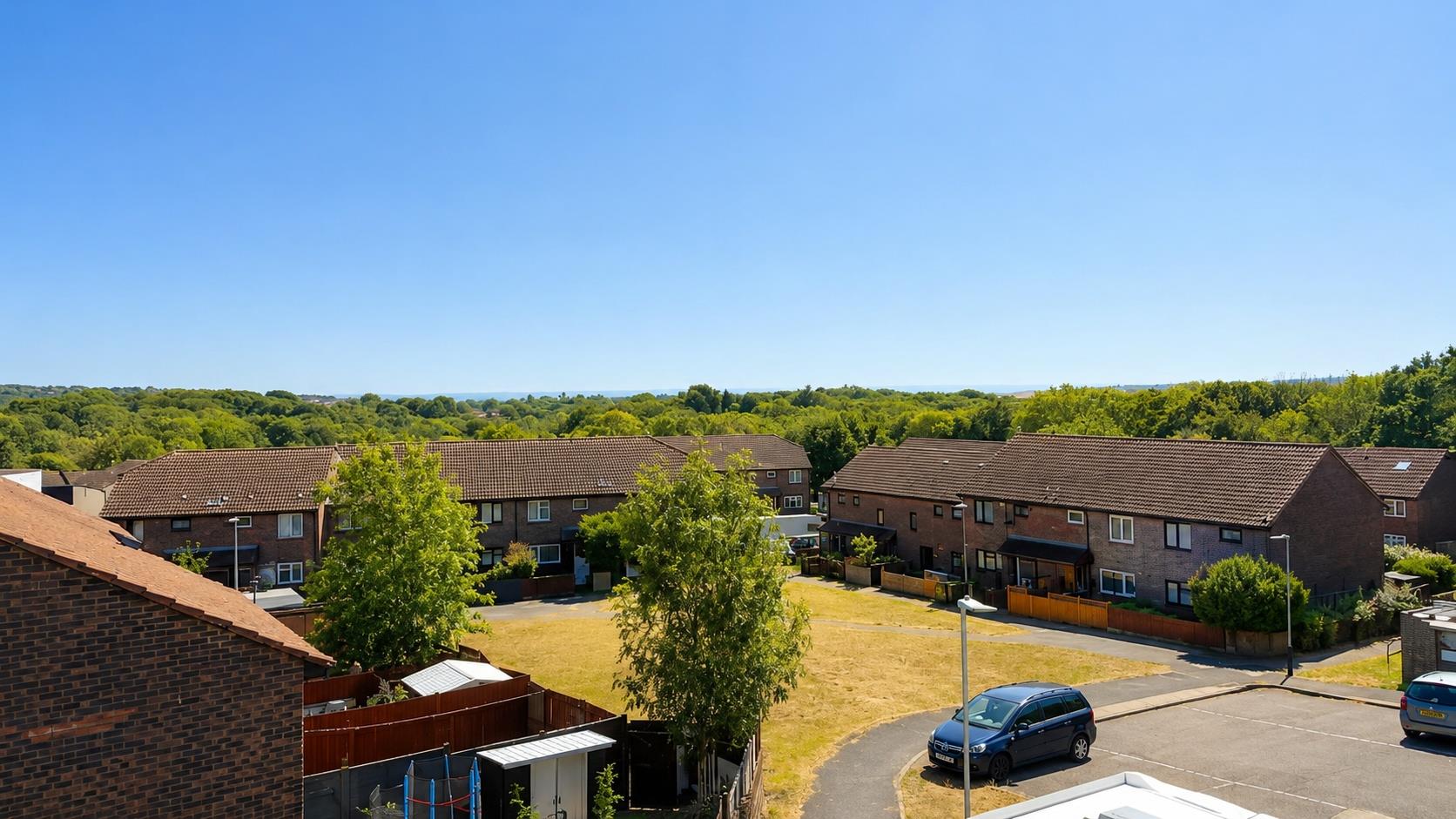 1 bed property in Denham Close, St. Leonards-On-Sea